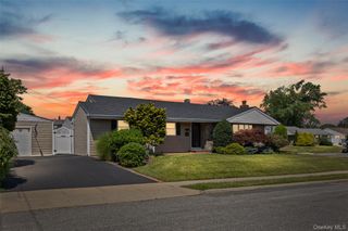 51 Plainedge Drive, Bethpage, NY 11714