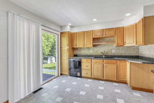 1588 Fall Brook Road, Columbus, OH 43223