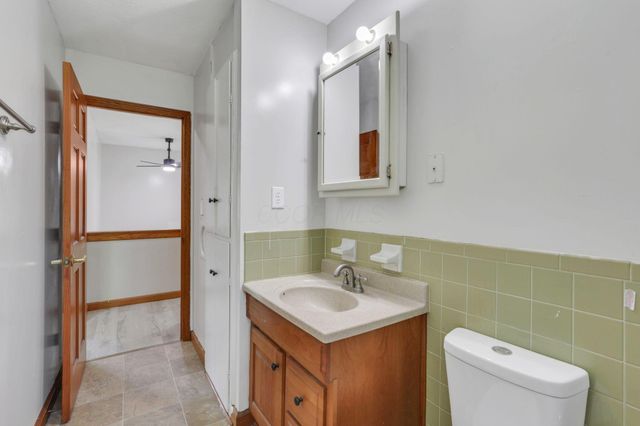 1588 Fall Brook Road, Columbus, OH 43223