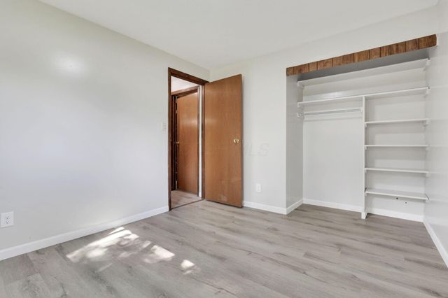 1588 Fall Brook Road, Columbus, OH 43223