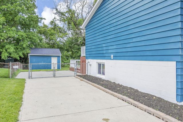 1588 Fall Brook Road, Columbus, OH 43223