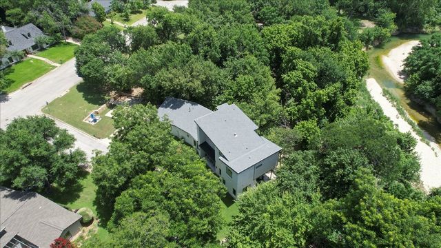 3751 Stoney Creek Court, Fort Worth, TX 76116