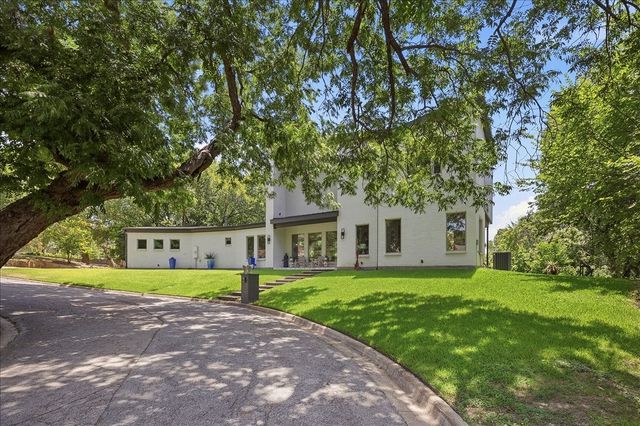 3751 Stoney Creek Court, Fort Worth, TX 76116