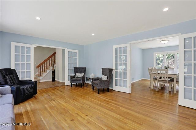 3 Amanda Court, East Brunswick, NJ 08816