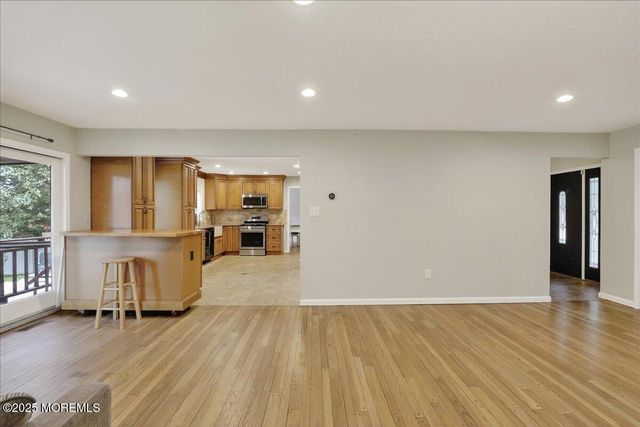 3 Amanda Court, East Brunswick, NJ 08816