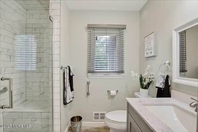 3 Amanda Court, East Brunswick, NJ 08816