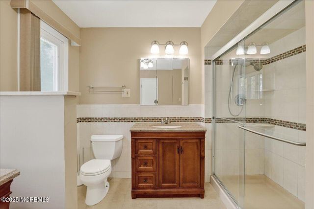 3 Amanda Court, East Brunswick, NJ 08816