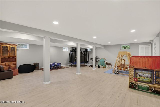 3 Amanda Court, East Brunswick, NJ 08816