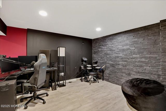 3 Amanda Court, East Brunswick, NJ 08816