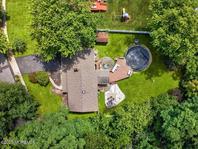 3 Amanda Court, East Brunswick, NJ 08816