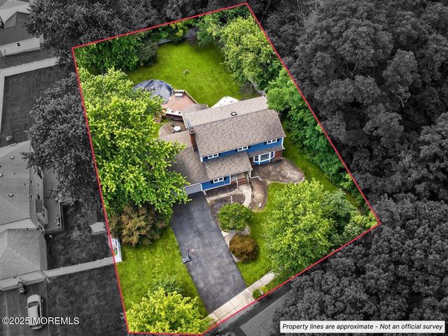 3 Amanda Court, East Brunswick, NJ 08816