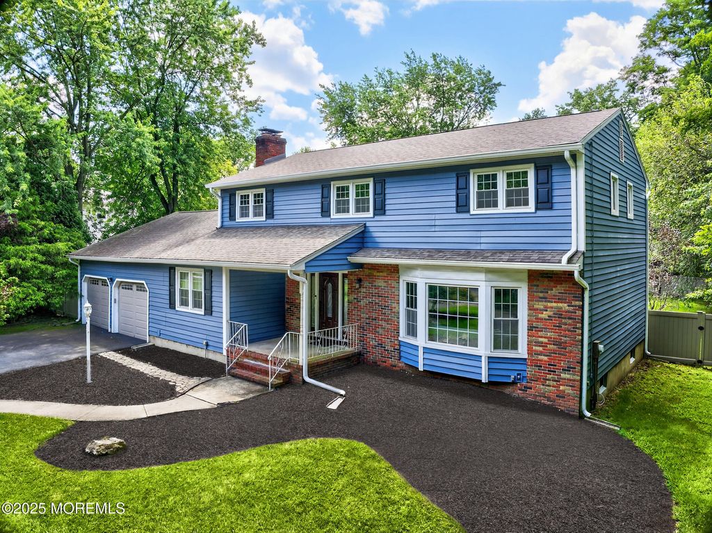 3 Amanda Court, East Brunswick, NJ 08816