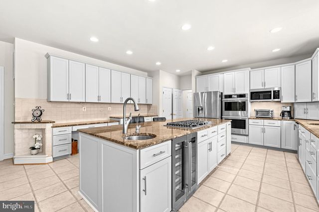 2108 GOLD MINE RD, Brookeville, MD 20833