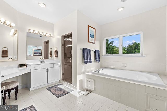 2108 GOLD MINE RD, Brookeville, MD 20833