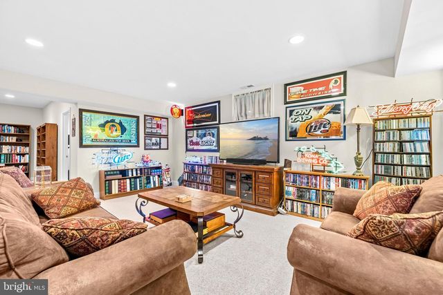 2108 GOLD MINE RD, Brookeville, MD 20833