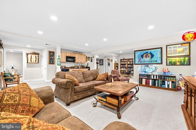 2108 GOLD MINE RD, Brookeville, MD 20833