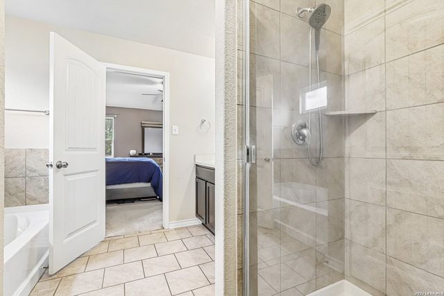 12335 ERSTEIN VLY, Selma, TX 78154