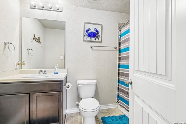 12335 ERSTEIN VLY, Selma, TX 78154