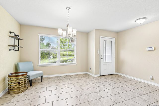 12335 ERSTEIN VLY, Selma, TX 78154