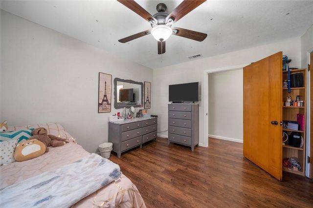 101 Easy Street, Valley Mills, TX 76689