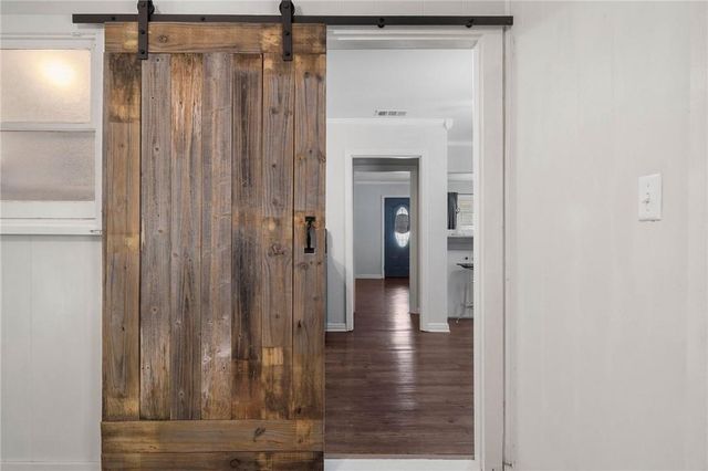 101 Easy Street, Valley Mills, TX 76689