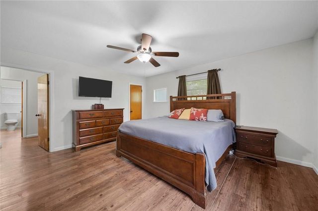 101 Easy Street, Valley Mills, TX 76689