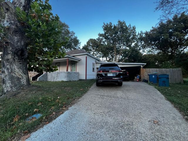 201 S Post Oak Street, Winnsboro, TX 75494