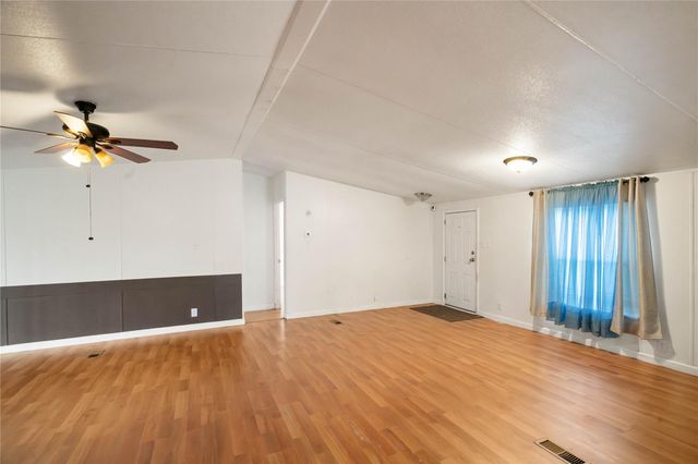 191 Aquarius Road, Conroe, TX 77306