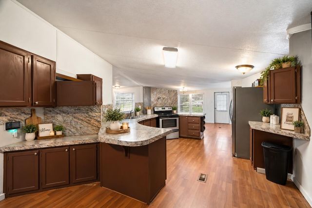 191 Aquarius Road, Conroe, TX 77306