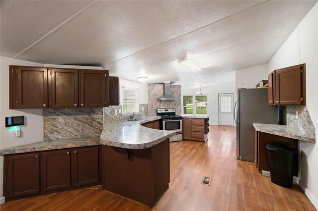 191 Aquarius Road, Conroe, TX 77306
