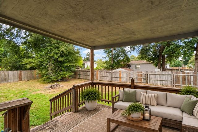 191 Aquarius Road, Conroe, TX 77306