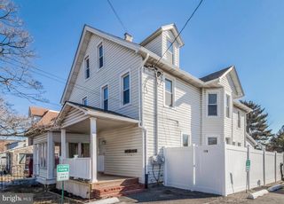 17 A STATE RD #UNIT A, Media, PA 19063