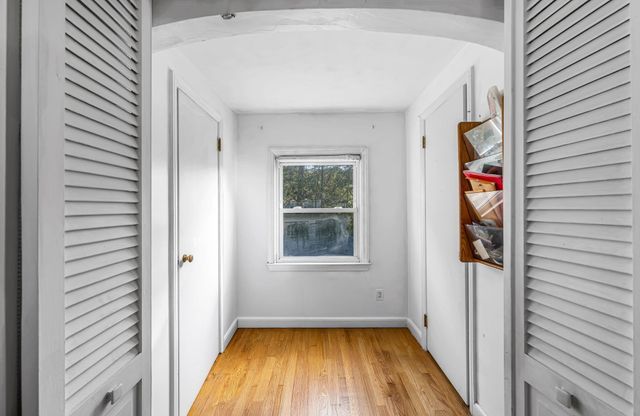 135 Emerson St, Springfield, MA 01118