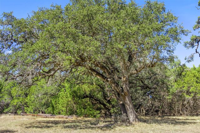 1151 Fawn Valley DR, Canyon Lake, TX 78133