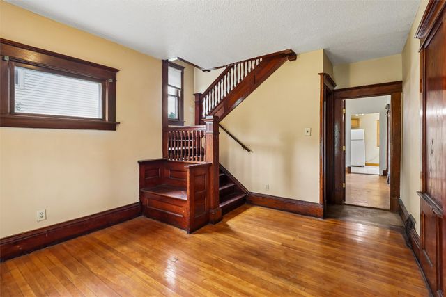 1047 Martin Luther King Jr Parkway, Des Moines, IA 50314
