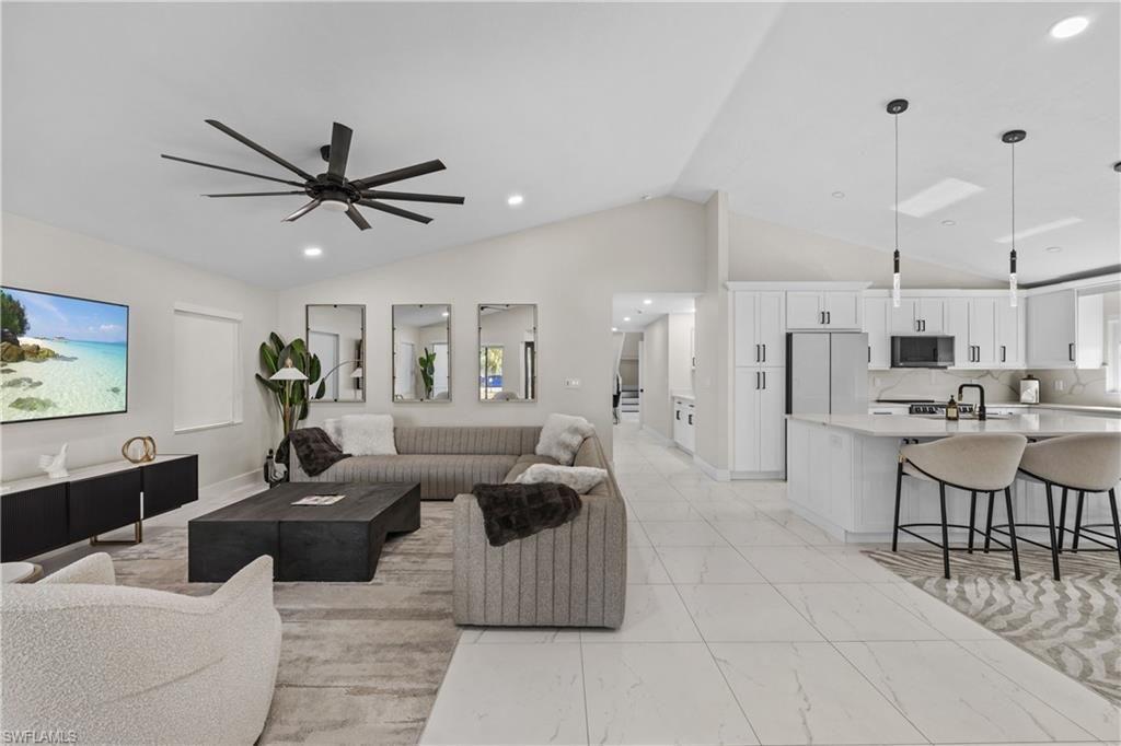841 91st AVE N, NAPLES, FL 34108 — photo 5