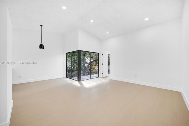 13608 SW 286th Ter, Homestead, FL 33033