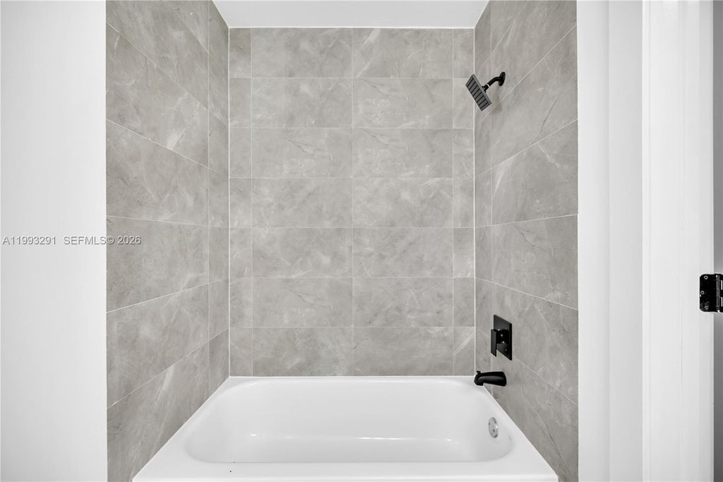 Image 11 of property listing at 13608 SW 286th Ter, Homestead, FL 33033