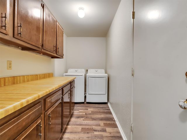 6209 Woodvale Drive, League City, TX 77573