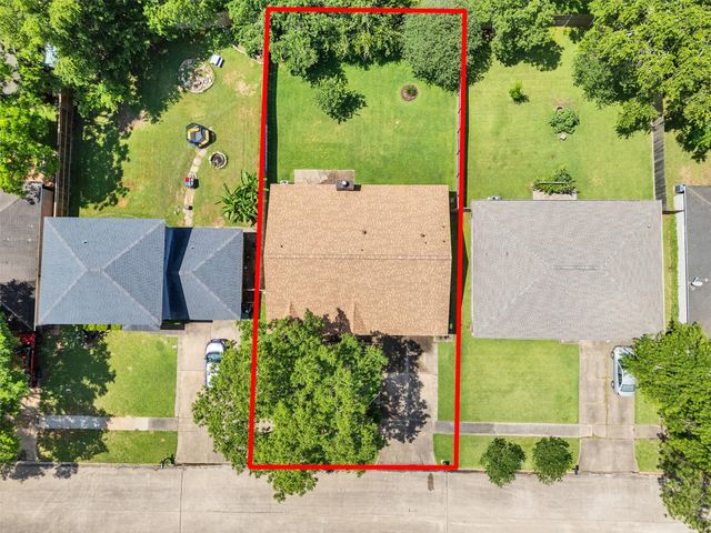 6209 Woodvale Drive, League City, TX 77573
