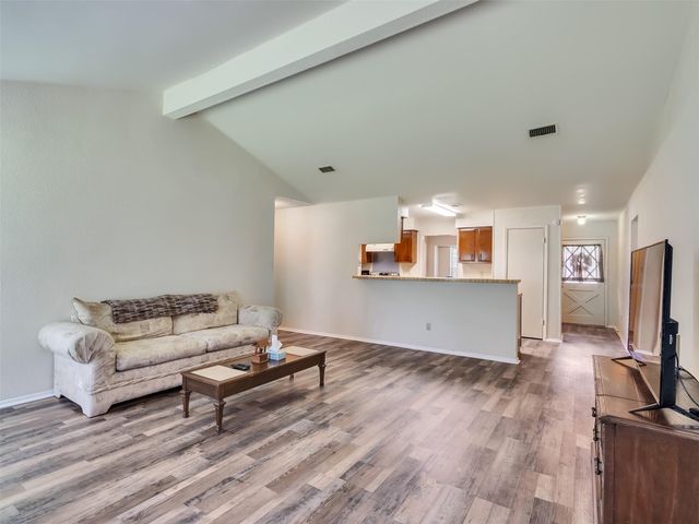 6209 Woodvale Drive, League City, TX 77573