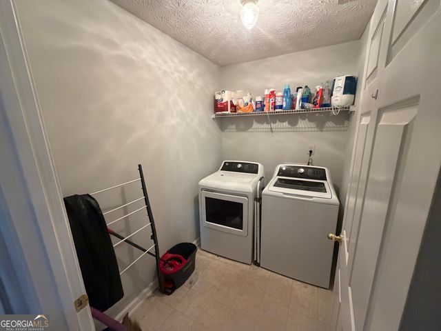 2028 Big Cypress Lane, Locust Grove, GA 30248