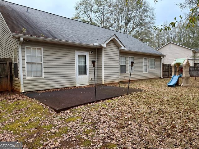 2028 Big Cypress Lane, Locust Grove, GA 30248