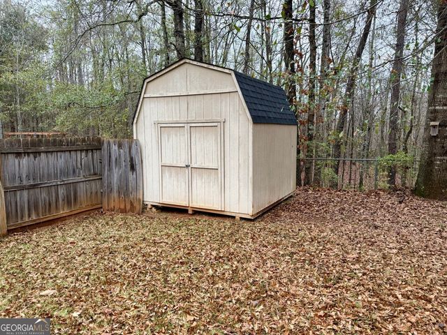 2028 Big Cypress Lane, Locust Grove, GA 30248