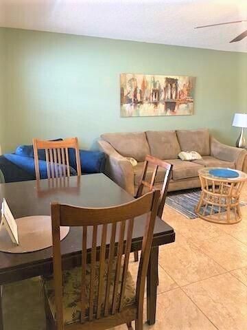 801 Hummingbird Way 205, North Palm Beach, FL 33408