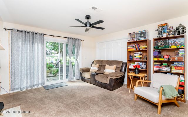 2845 Hikes Ln 102, Louisville, KY 40218