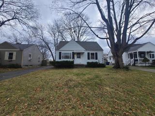 1225 Lenore Avenue, Columbus, OH 43224