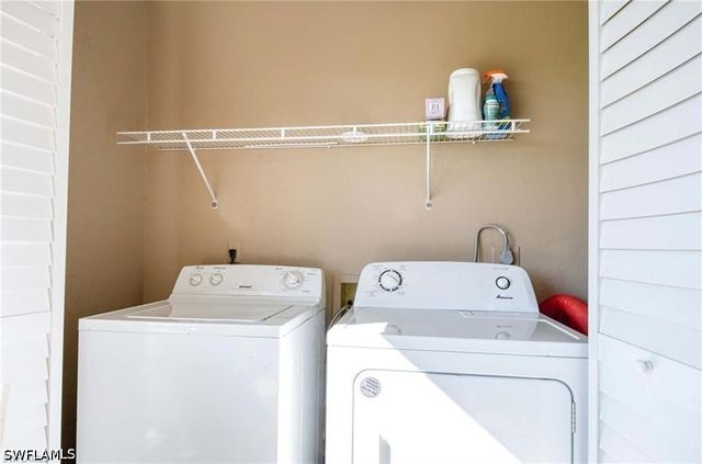 5651 Rattlesnake Hamm RD C-201, Naples, FL 34113