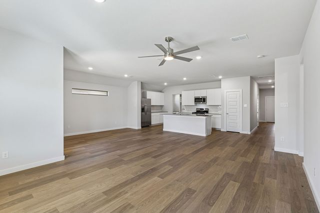 845 Bel Mares Street, Fort Worth, TX 76052