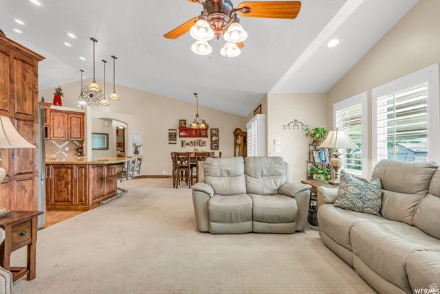 11159 S VIA ENCANTADA WAY, South Jordan, UT 84095